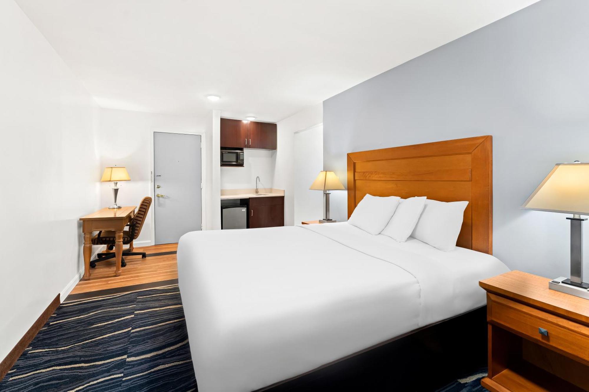 Americas Best Value Inn Stonington Mystic Buitenkant foto